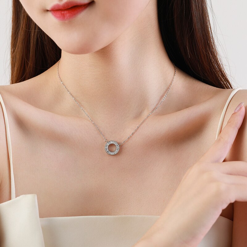 Sparkling Clear Round Necklace